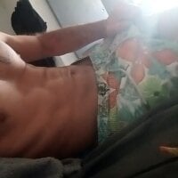 BogossFrench webcam