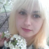 EllinaKlirs' Offline Chat Room