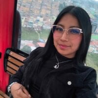 Keendall_m webcam model