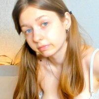 mia_riley_'s Avatar Pic