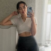 annie_louis webcam model