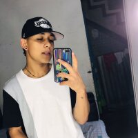 ALEX_SHYNNEXX's Offline Webcam Chat