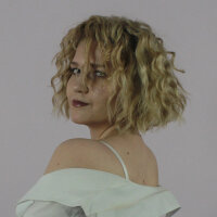 RoxyQueenn Adlı Modelin Çevrimdışı Sohbet Odası