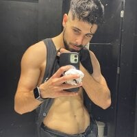 Javier_Silvaaa's Offline Chat Room