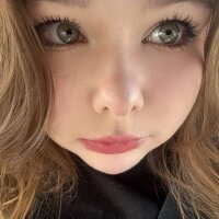 lollitkaporn's Offline Chat Room