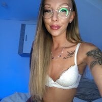 Skinnyluder133Live Webcam