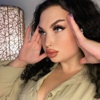 NinaGold webcam model