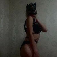 BertaxSmily's Offline Chat Room