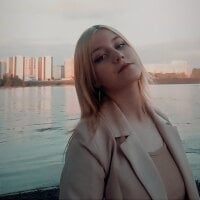 AmiHuntl offline chatrum