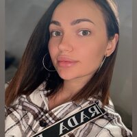 HOLIGIRL