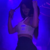 lili_feet's Offline Chat Room