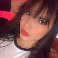 EmmaColombian offline chatrum