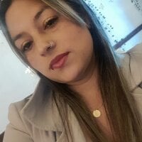 Sweetpoison_2_'s Offline Chat Room