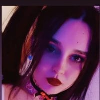 _Stella_21's Offline Chat Room