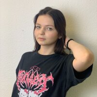 AshIeyFisher's Offline Chat Room