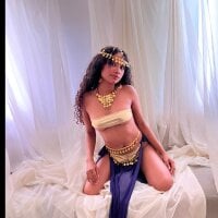 daynis_ortiz webcam model