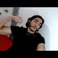 Joking_28 Adlı Modelin Çevrimdışı Sohbet Odası