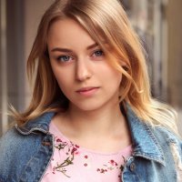 KiraWhiteX offline chatrum