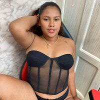 ALYANNA_HOT_