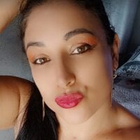 Tasty_Sher webcam