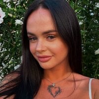 DinaTasty webcam model