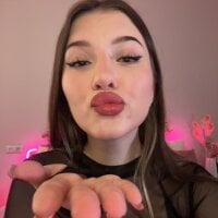 Riri_bae's Offline Chat Room