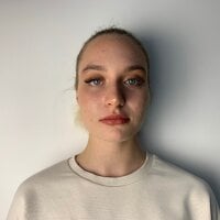 ElianeEmond's Offline Chat Room