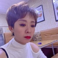 XUEXUE369369 webcam model