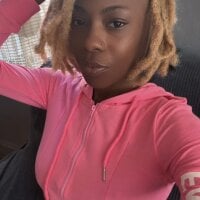 lynnlamora webcam
