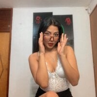 cloy_99 webcam model