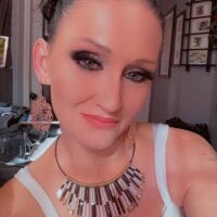 DenaliDelany's Offline Chat Room