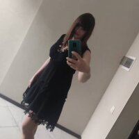 pervert_natalie's Offline Chat Room