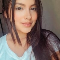 SexySophie01's Offline Chat Room