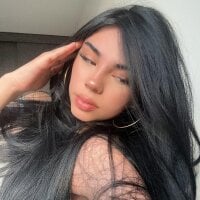 abril_lottie webcam