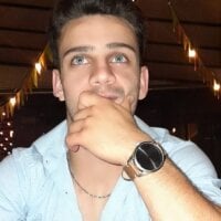 MassimoFranccesco's Offline Chat Room