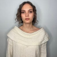 AlizaNguy's Offline Chat Room