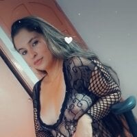 Model Lilan_blondehot