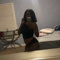 Daisynicole22's Offline Chat Room