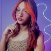 Mika__velvet webcam model