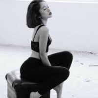 Mili_SexyGirl's Offline Chat Room