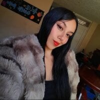 Scarlet18_b webcam model