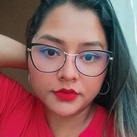 ExtremeGirlHot's Offline Chat Room