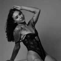 Slika avatara modela LahanaKimish