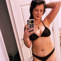 brunettebeautyy webcam model