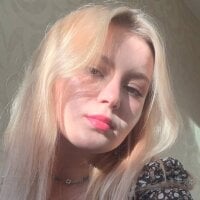 Princess__Stella's Offline Chat Room
