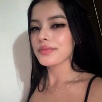 zara_fox1 webcam model