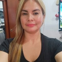 Bella3_ webcam