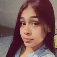 karol_bustamante webcam model