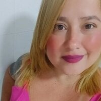 jessiccaburns23 webcam model