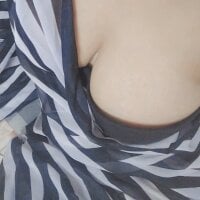divya_kashyap webcam model